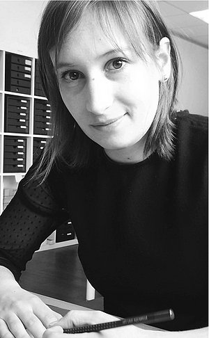 Laure - CHARMANT Eyewear Designer