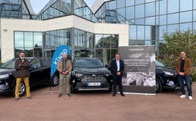 CHARMANT hybrid car fleet