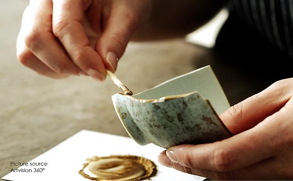 KINTSUGI - the art of repariring broken Japanese ceramics The art of upcycling